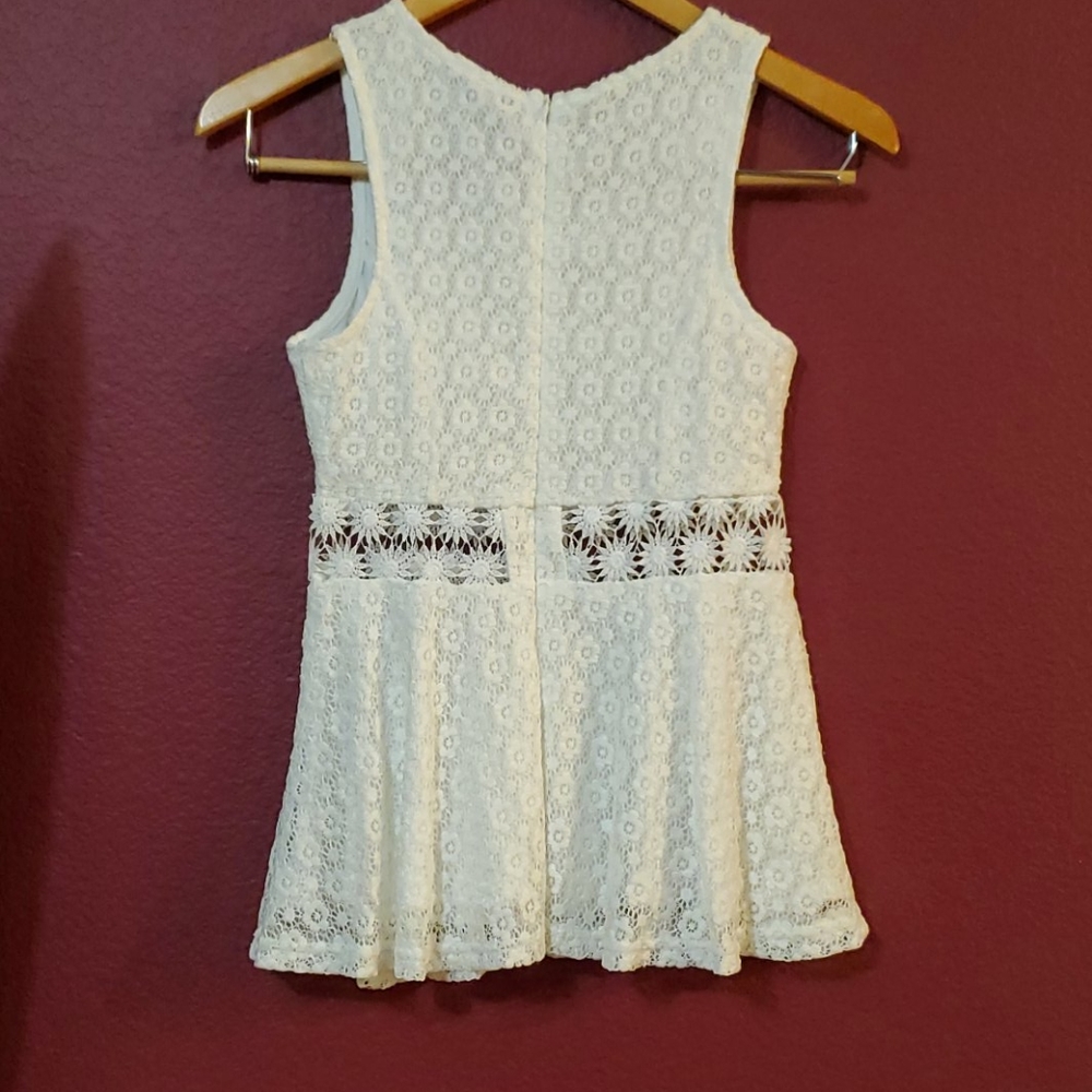Blouse - Picture 2 of 3